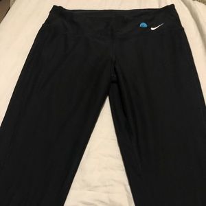 Nike leggings
